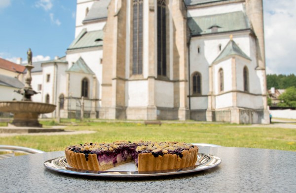 OD SOBOTY 24. 5. LETOS OTEVÍRÁME KAVÁRNU CAFFÈ CONVENTO - JSTE SRDEČNĚ ZVÁNI