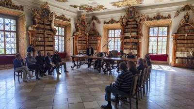 OBNOVENÍ SPOLKU PŘÁTEL VYŠEBRODSKÉHO KLÁŠTERA