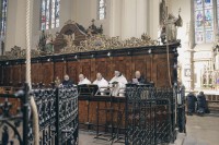 Odhalování oltářů (1)