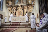 Odhalování oltářů (4)