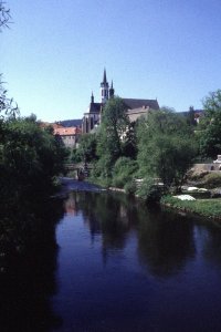 Anblick von dem Fluss Moldau